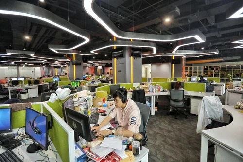 艺术殿堂新启航 浦东新区融媒体中心艺术团揭牌，打造多元艺术教育新平台