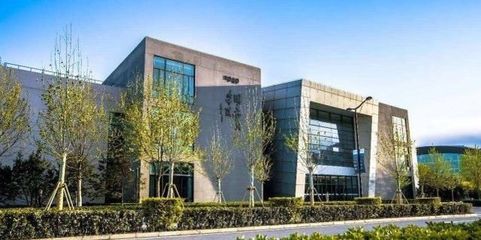 我国最具“颜值与实力”的大学 面积不足500亩，明星工厂与影视传媒技术开发的双重魅力